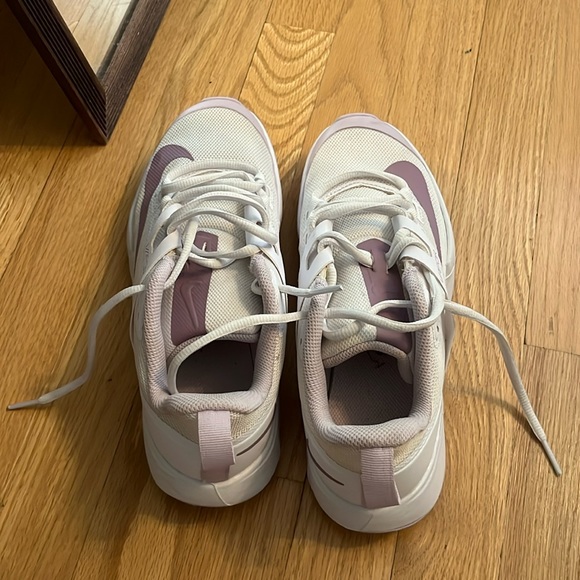 Nike Vapor Women’s Tennis Shoes size 8 - Picture 9 of 9